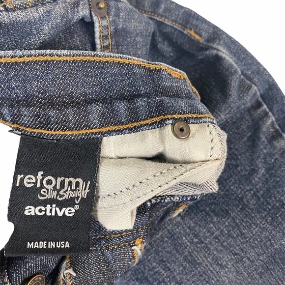 Active Denim Jeans 38x32 Button Fly Dark Wash Blue Faded Slim Straight Casual - Picture 5 of 11